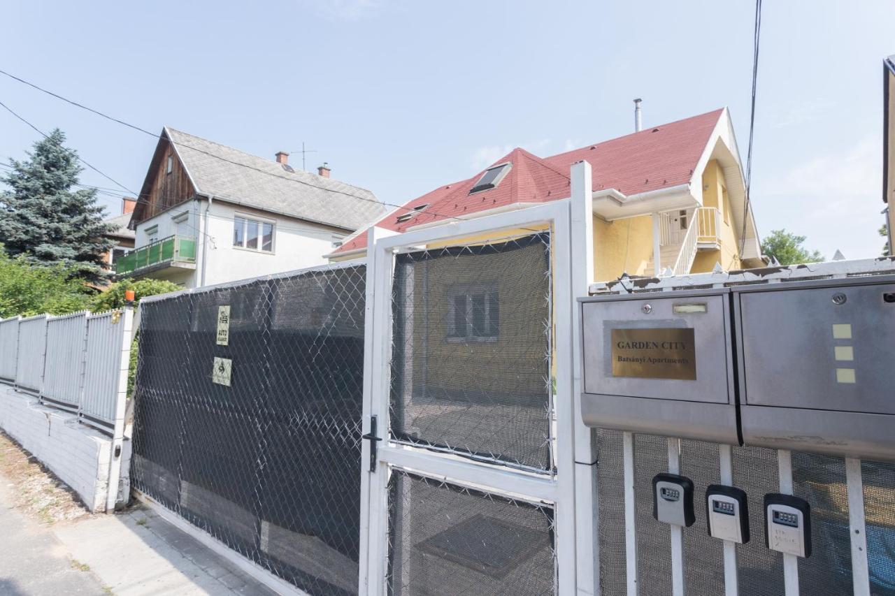 Hi-Bp Garden City Batsanyi Apartment 3 Rooms, Apartment Upstairs Near The City Train With Free Parking Budapešť Exteriér fotografie