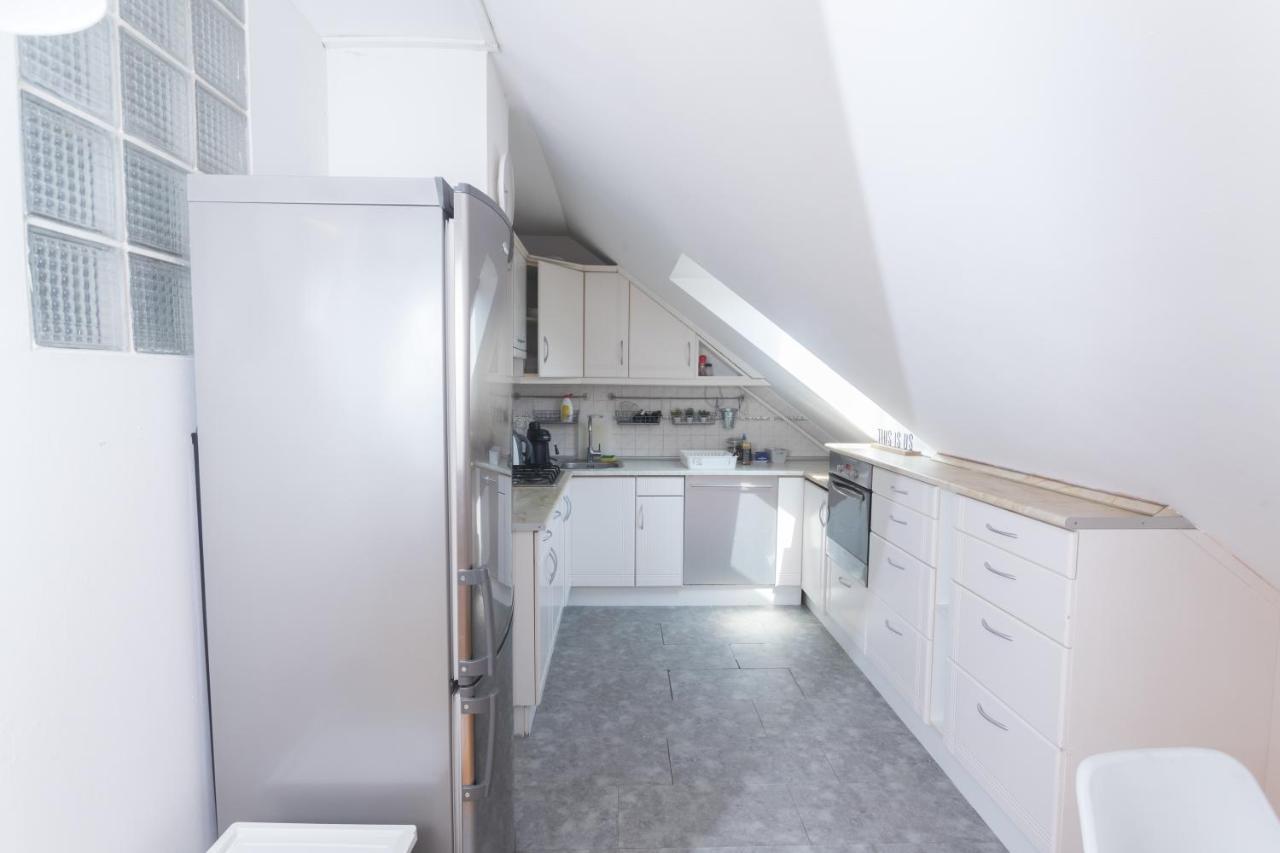 Hi-Bp Garden City Batsanyi Apartment 3 Rooms, Apartment Upstairs Near The City Train With Free Parking Budapešť Exteriér fotografie