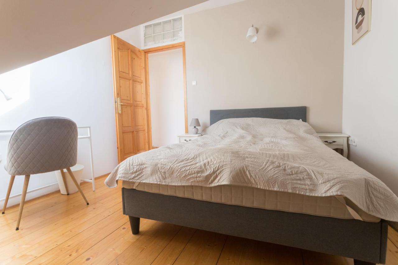 Hi-Bp Garden City Batsanyi Apartment 3 Rooms, Apartment Upstairs Near The City Train With Free Parking Budapešť Exteriér fotografie